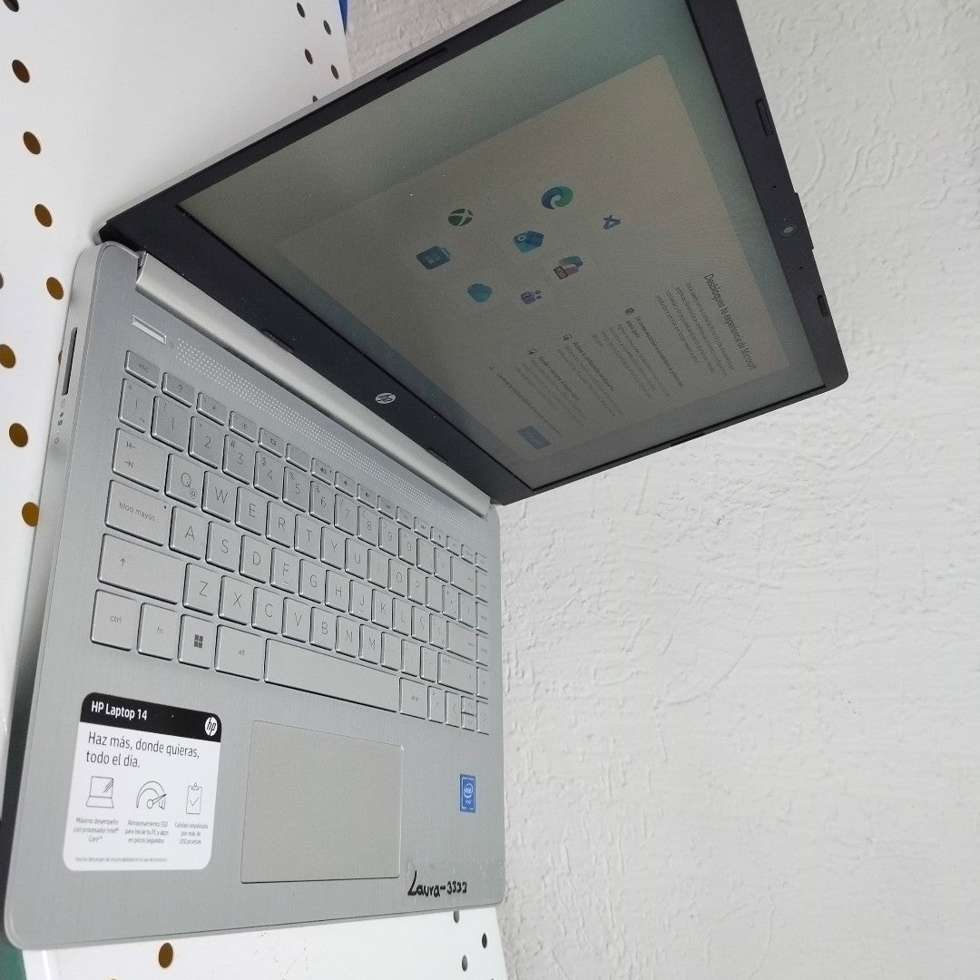 LAPTOP HP 14-DQ0530LA(2024) 256 GB SSD 8 GB RAM (SEMINUEVO)