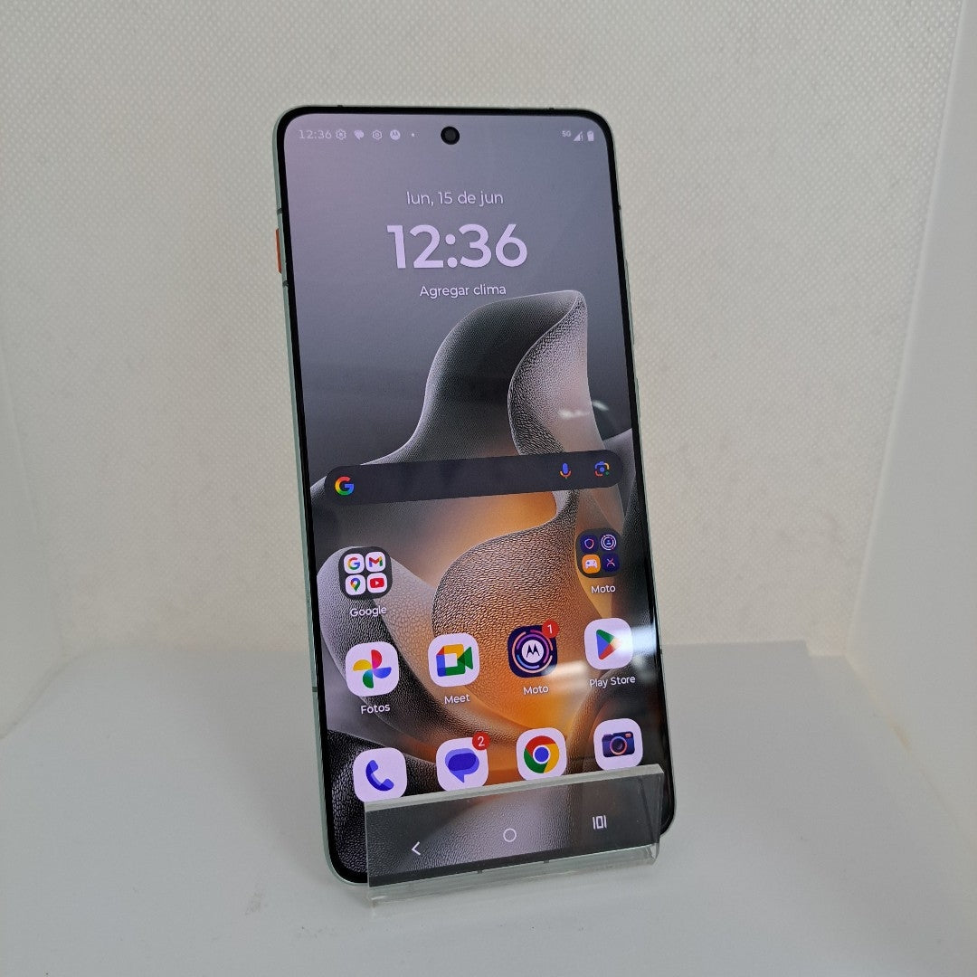CELULAR MOTOROLA EDGE 70 XT2601-3 (2025) 512 GB 12 GB RAM (SEMINUEVO)