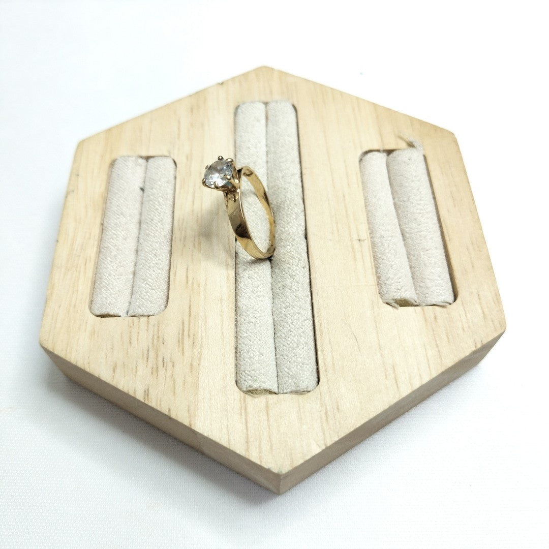 SOLITARIO ORO 14 K 1.6 GRMS (SEMINUEVO)