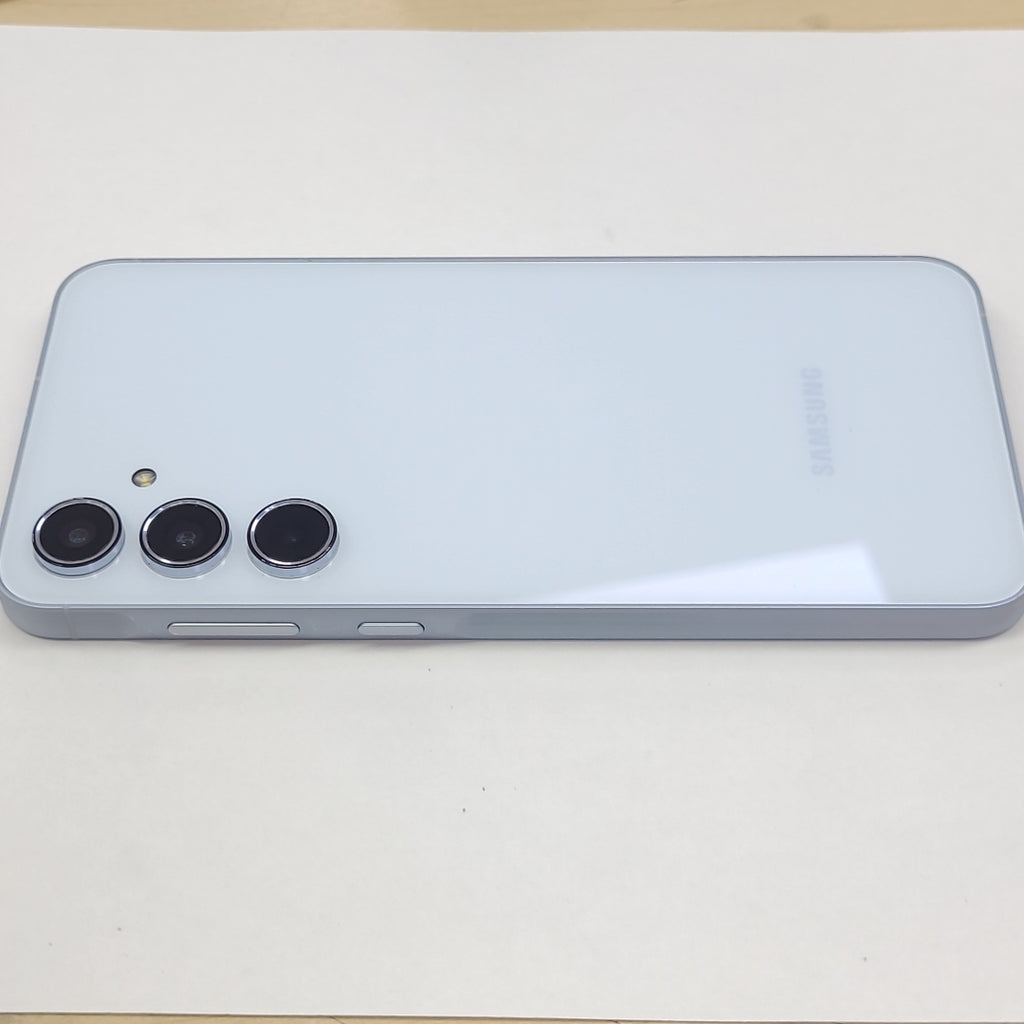 CELULAR SAMSUNG GALAXY A55 5G SM-A556E (2024) 256 GB 8 GB RAM (SEMINUEVO)