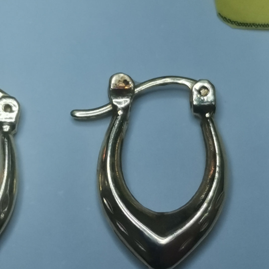 ARETES PAR ORO 14 K 1.1 GRMS (SEMINUEVO)
