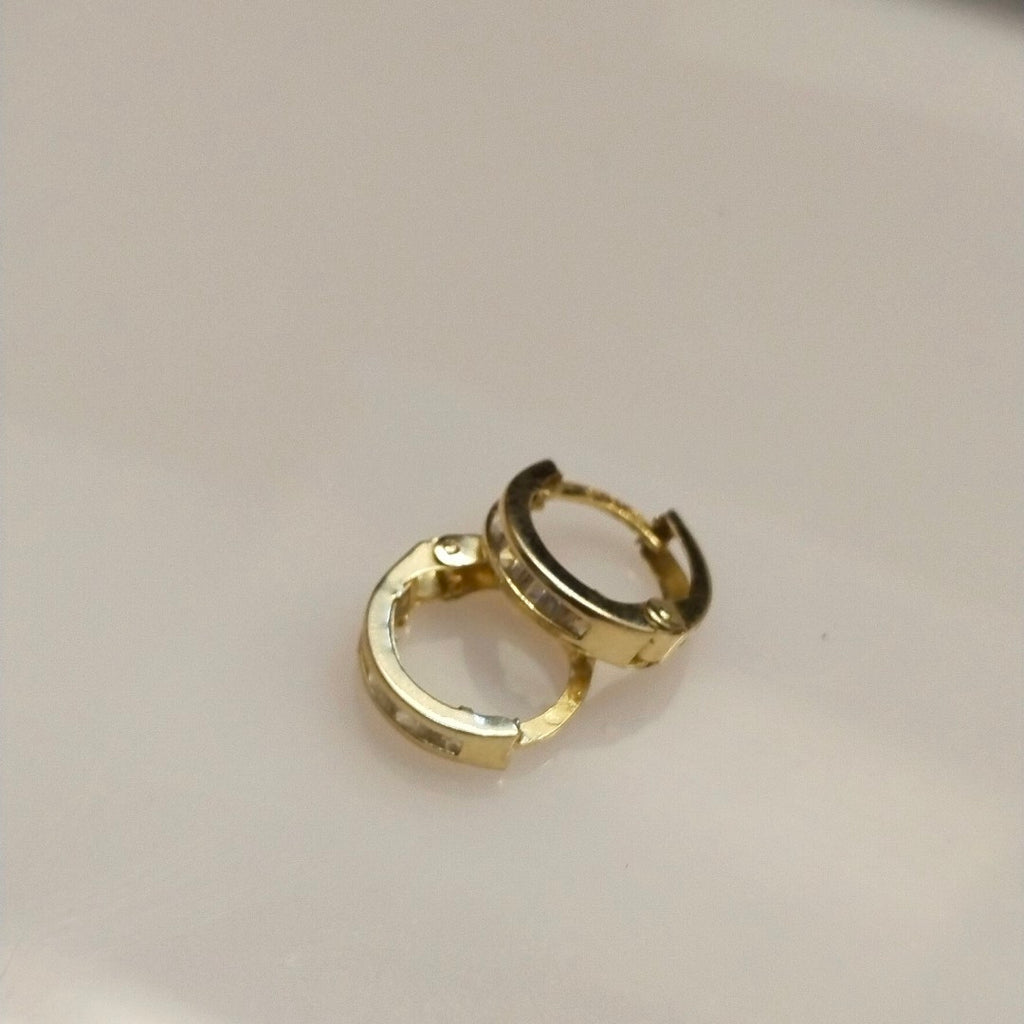 ARRACADAS PAR ORO 10 K 0.7 GRMS (SEMINUEVO)