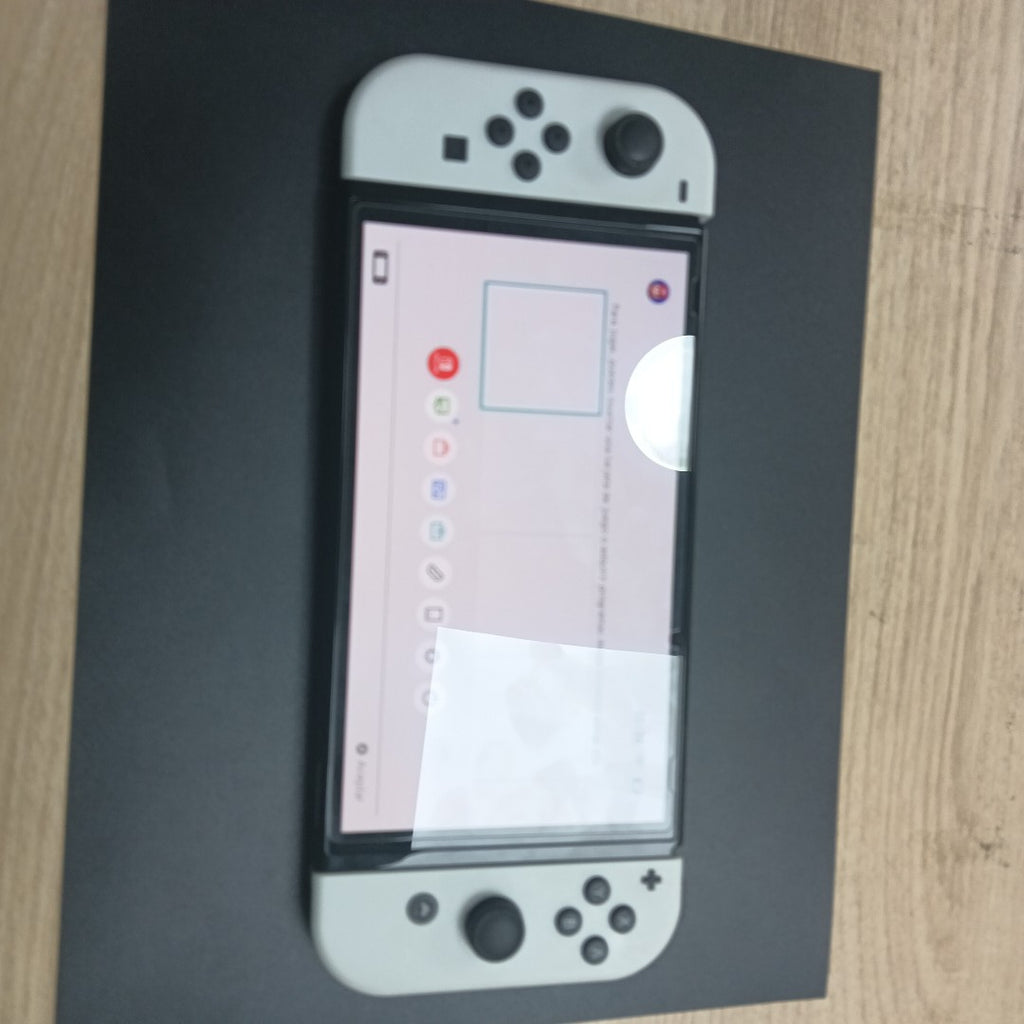 CONSOLA DE VIDEOJUEGO NINTENDO SWITCH OLED 64 GB (SEMINUEVO)