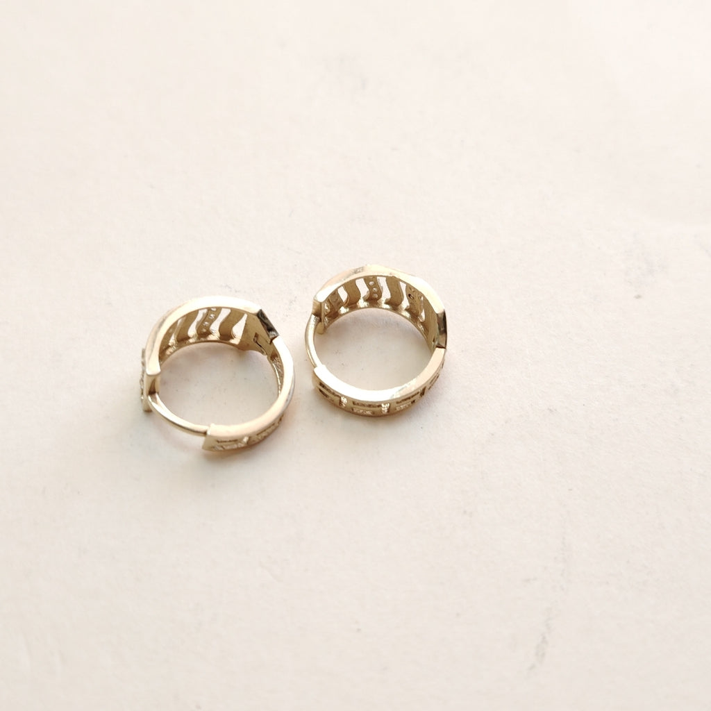 ARRACADAS PAR ORO 14 K 2.4 GRMS (SEMINUEVO)
