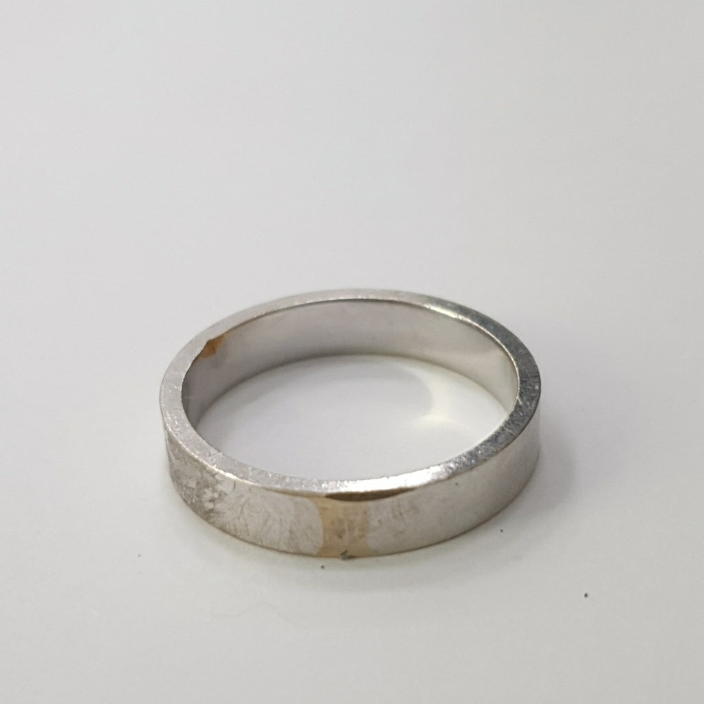 ARGOLLA ORO, ORO BLANCO 14 K 2.9 GRMS (SEMINUEVO)