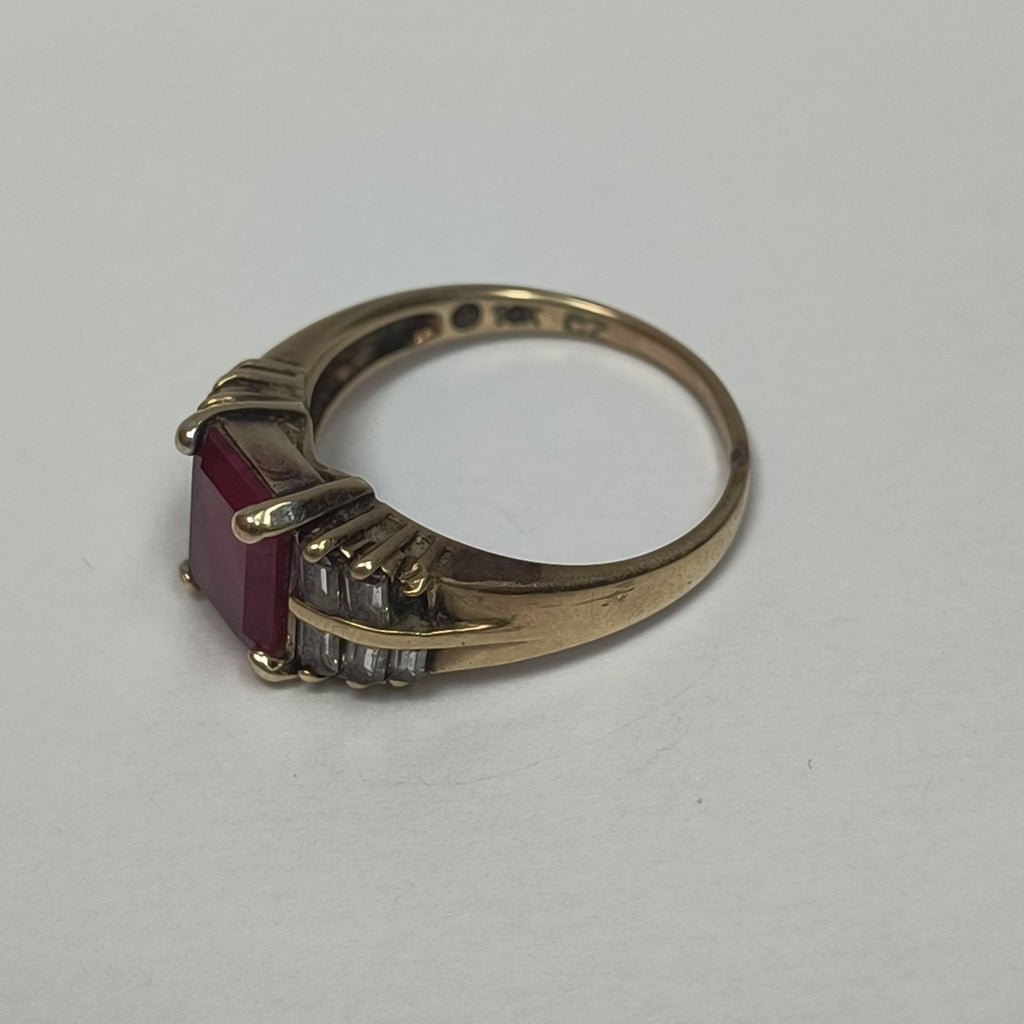 ANILLITO ORO 10 K 4.6 GRMS (SEMINUEVO)