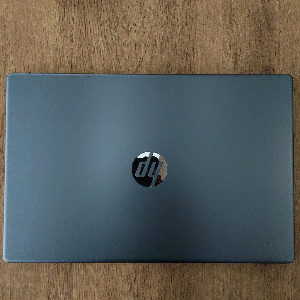 LAPTOP HP 15-FD0231LA (2025) 512 GB SSD 8 GB RAM (SEMINUEVO)