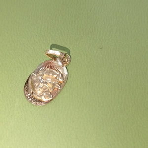 DIJE ORO 10 K 0.9 GRMS (SEMINUEVO)