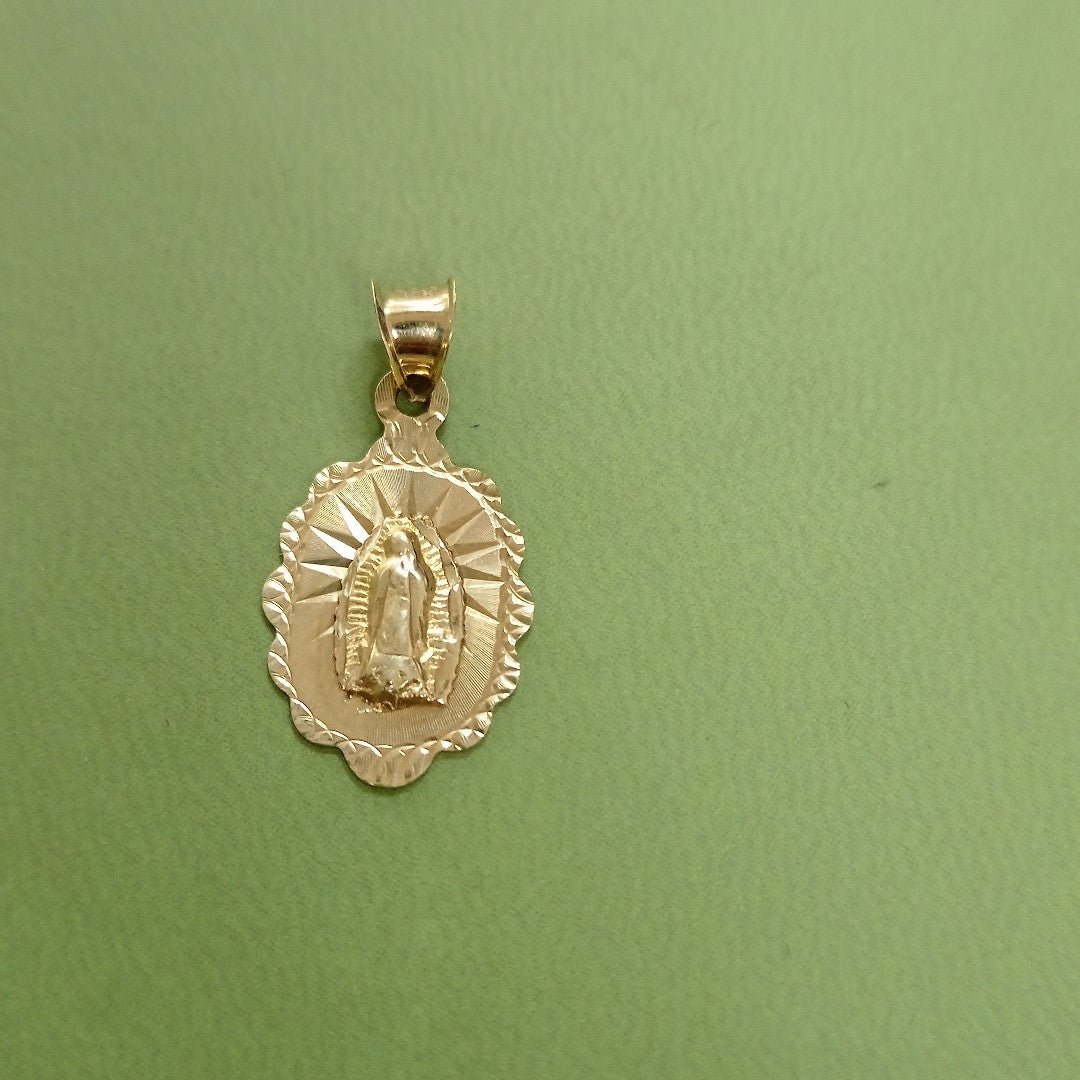 DIJE ORO 10 K 0.9 GRMS (SEMINUEVO)