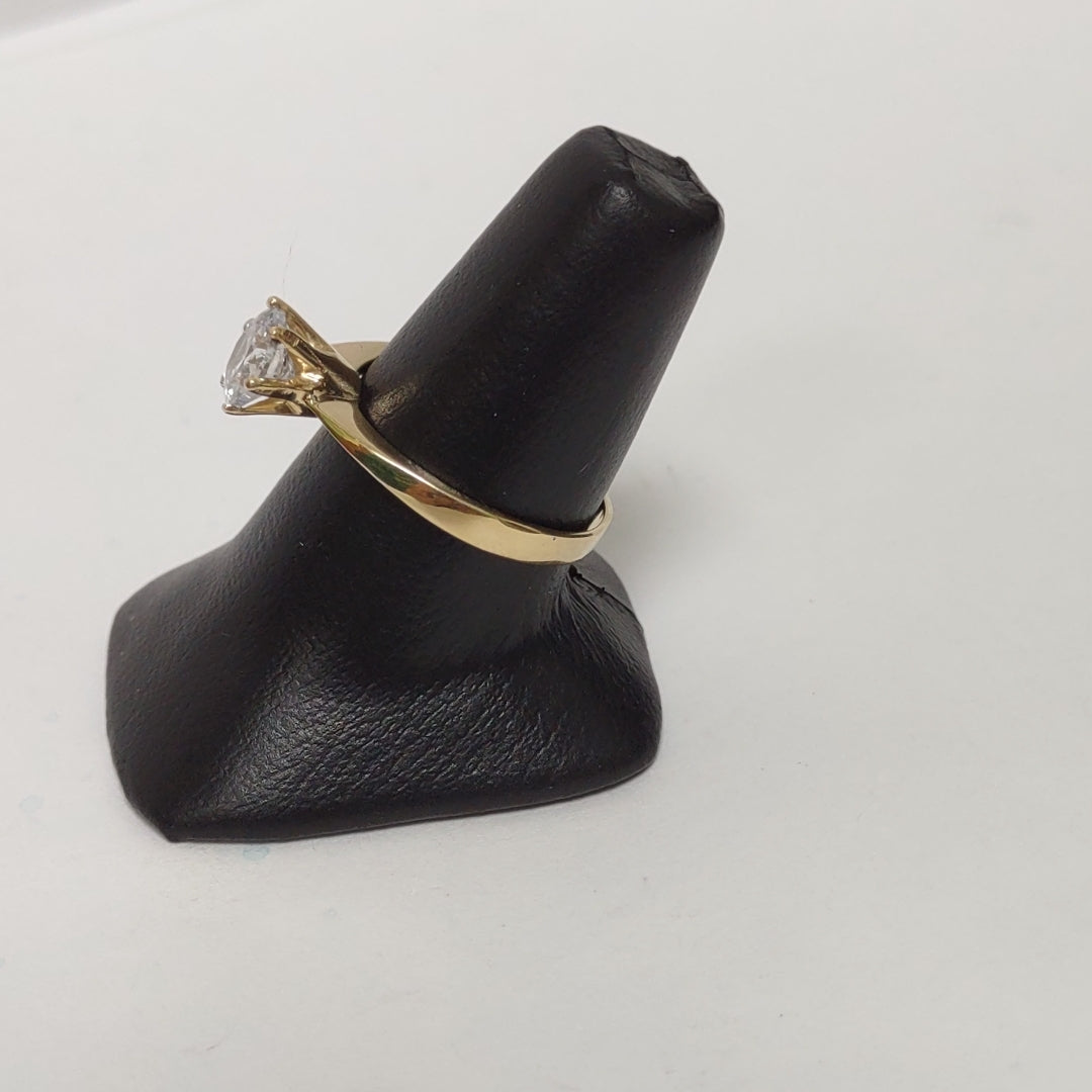 SOLITARIO ORO 14 K 3.2 GRMS (SEMINUEVO)