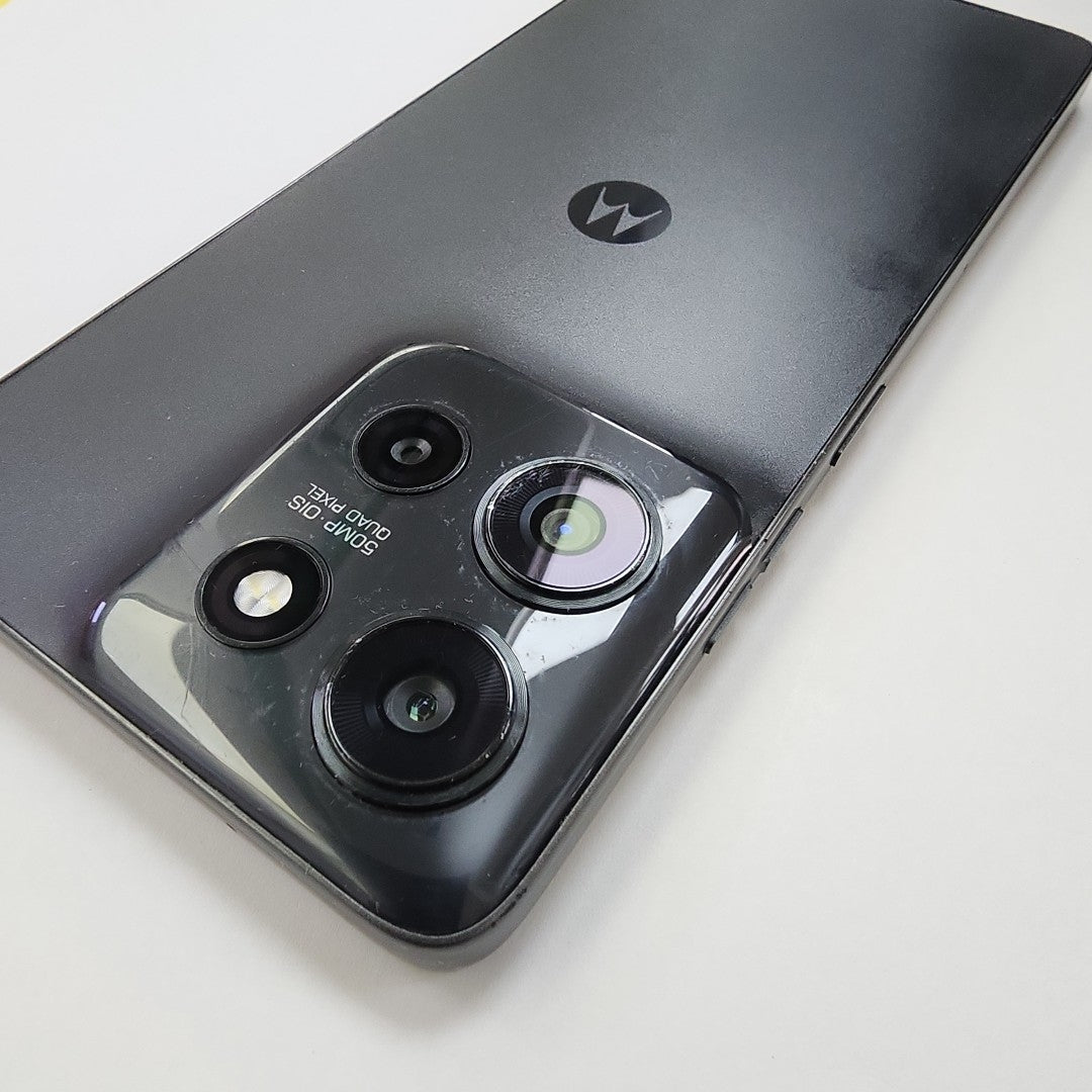 CELULAR MOTOROLA MOTO G75 5G XT2437-4 (2024) 256 GB 8 GB RAM (SEMINUEVO)