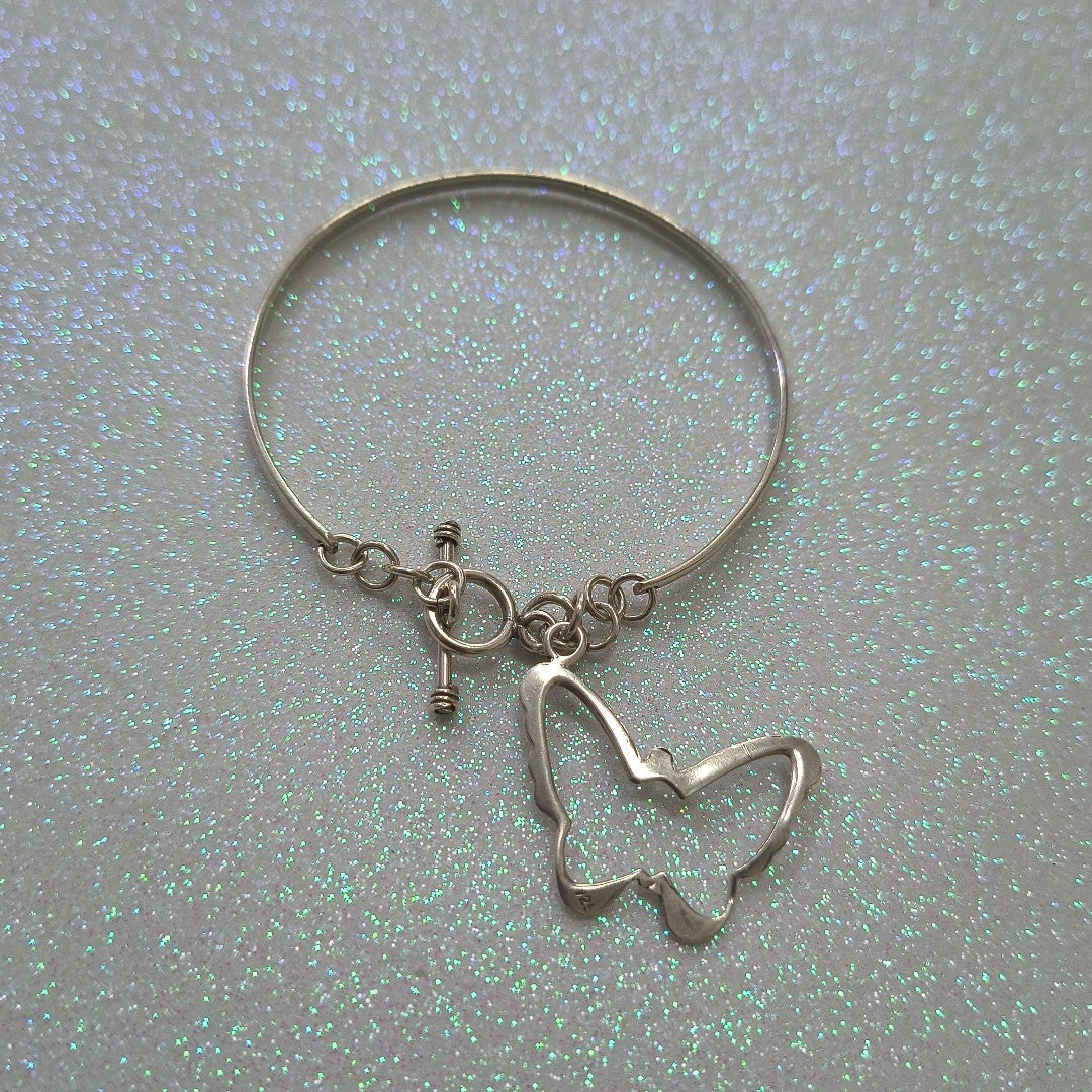 PULSERA RIGIDA PLATA 8.6 GRMS (SEMINUEVO)