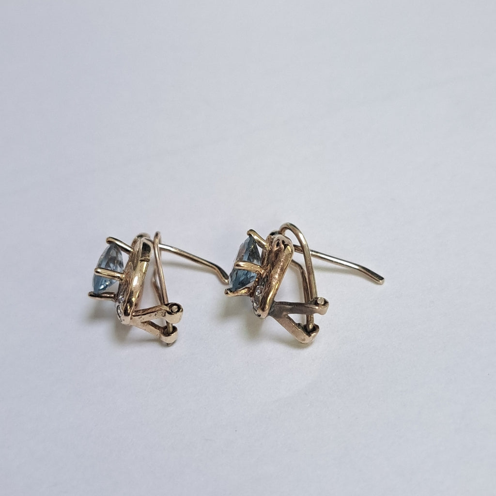 ARETES PAR ORO 8 K 2.7 GRMS (SEMINUEVO)