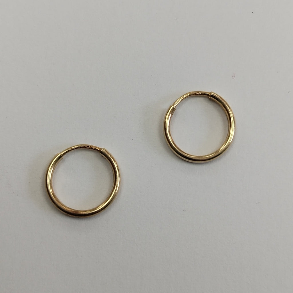 ARRACADAS PAR ORO 10 K 0.4 GRMS (SEMINUEVO)