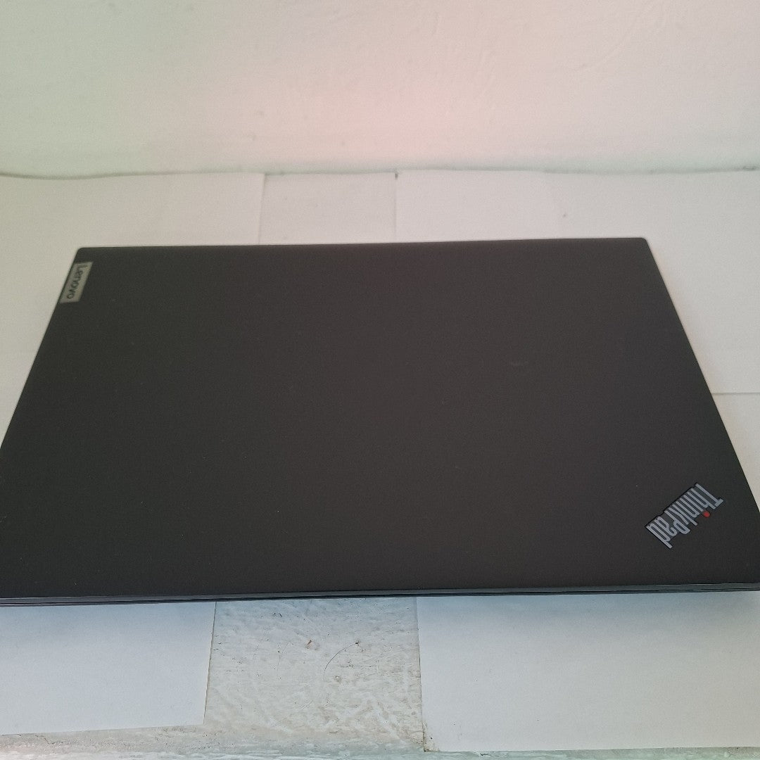 LAPTOP LENOVO THINKPAD L15 GEN 4 (2024) 512 GB SSD 32 GB RAM (SEMINUEVO)
