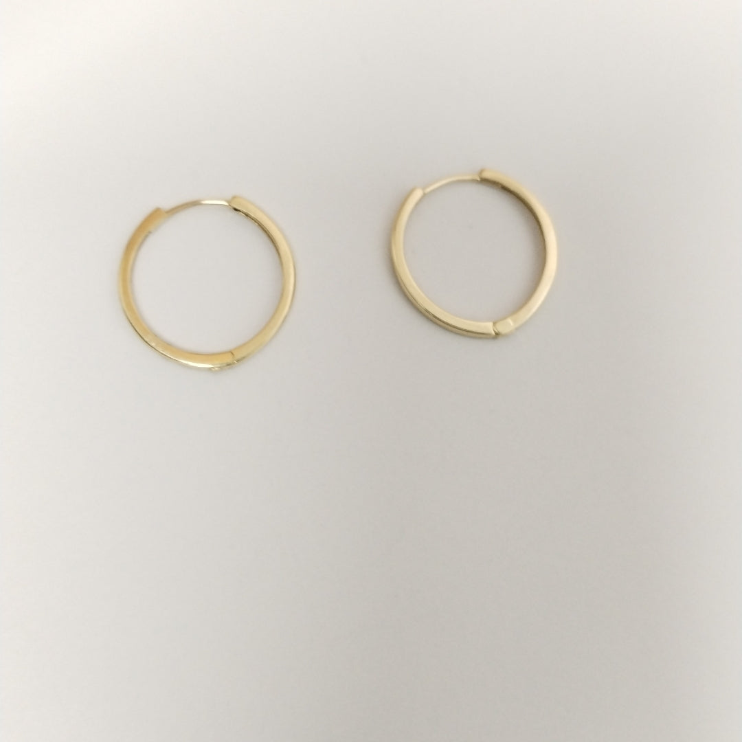 HUGGIES ORO 14K 1.3 (NUEVO)