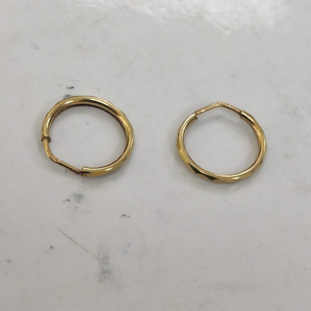 ARRACADAS PAR ORO 10 K 0.6 GRMS (SEMINUEVO)