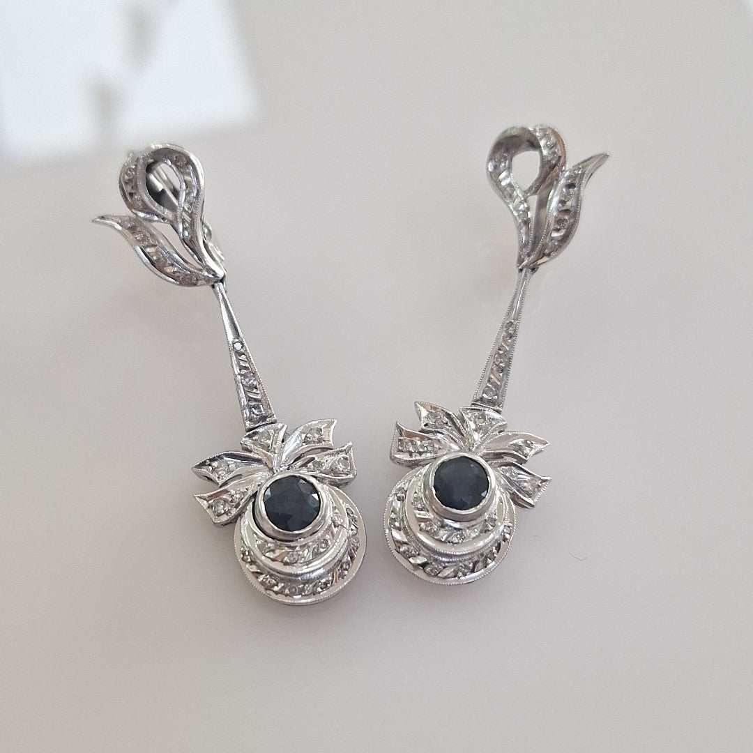 ARETES PAR ORO,ORO BLANCO 10 K 9,40 GRMS (SEMINUEVO)