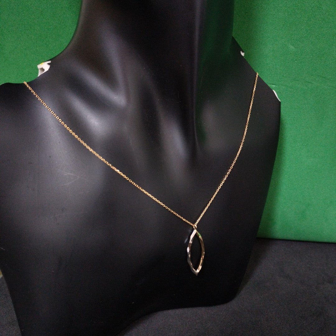 DIJE,GARGANTILLA ORO 14 K 1,60 GRMS (SEMINUEVO)