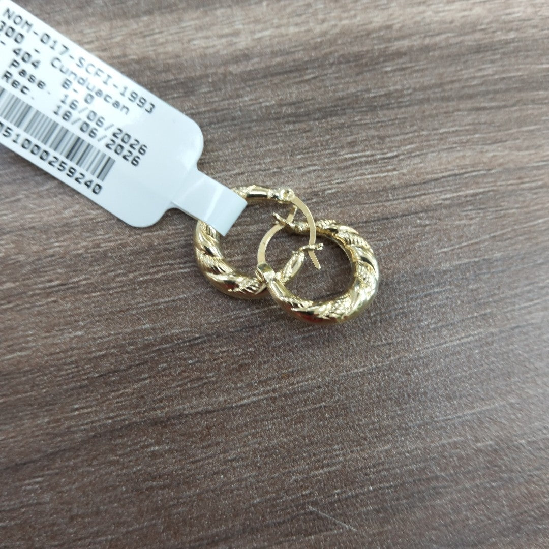 ARRACADAS ORO 10K 0.8 (NUEVO)