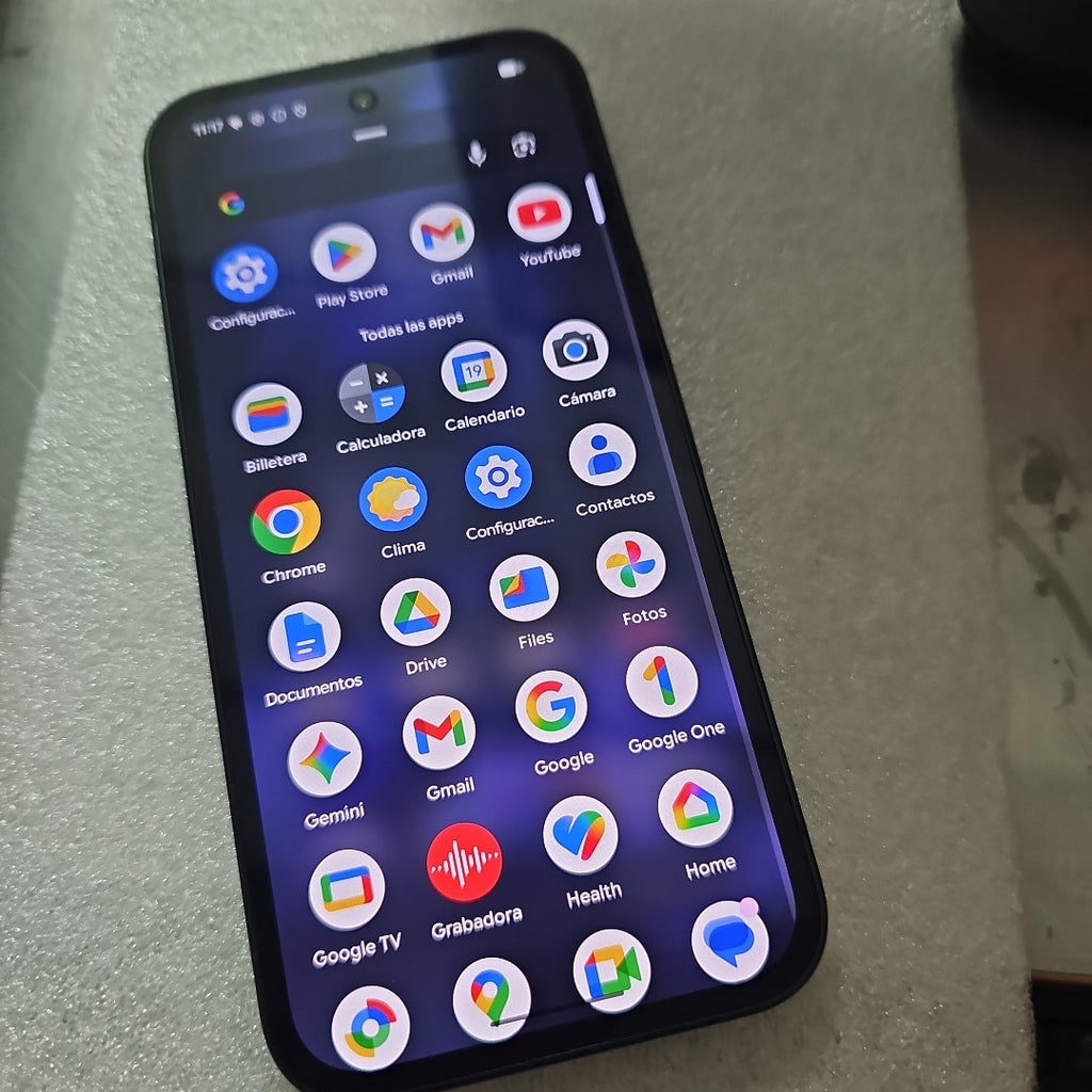 CELULAR GOOGLE PIXEL 9A GXQ96 (2025) 128 GB 8 GB RAM (SEMINUEVO)