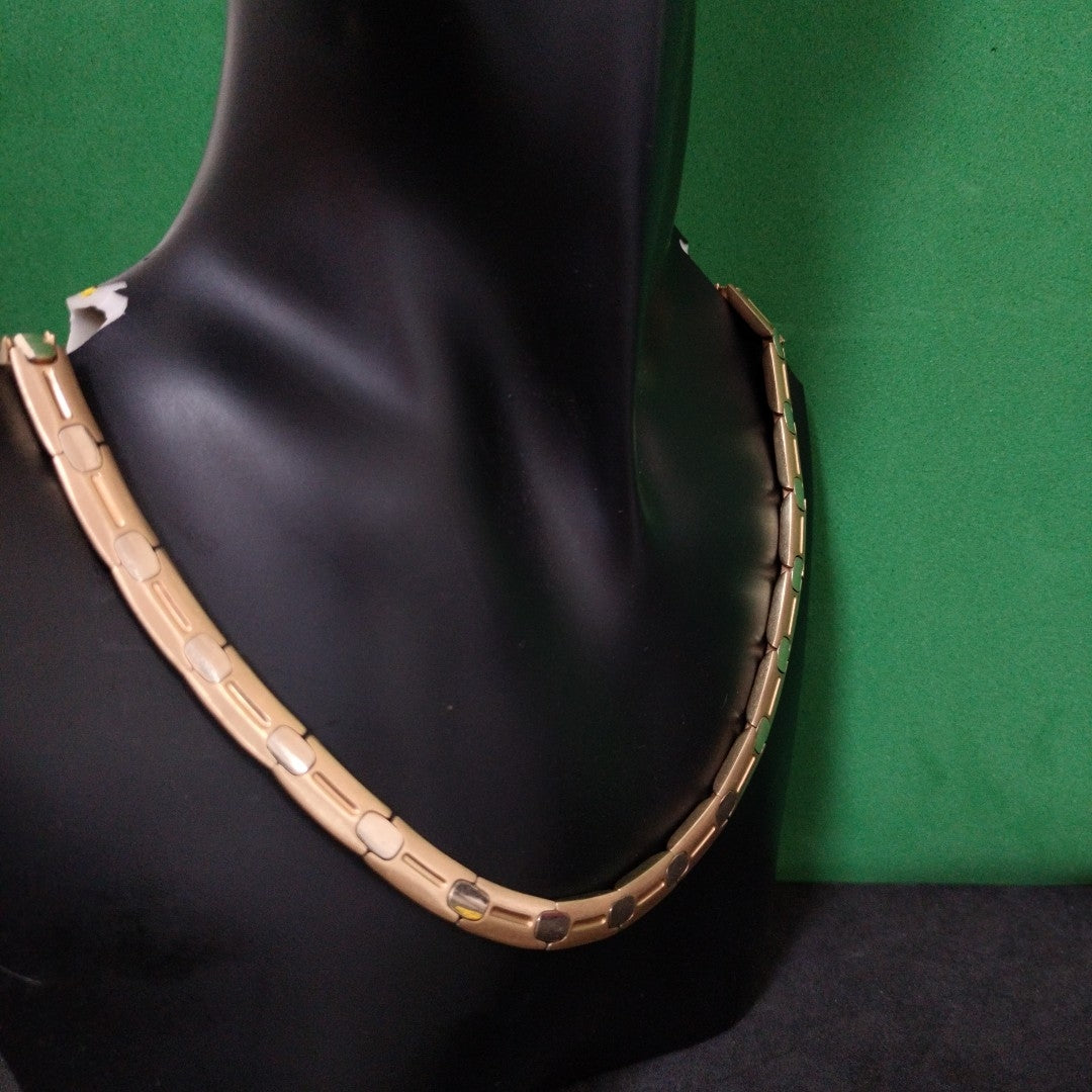 COLLAR ORO 14 K 30.8 GRMS (SEMINUEVO)