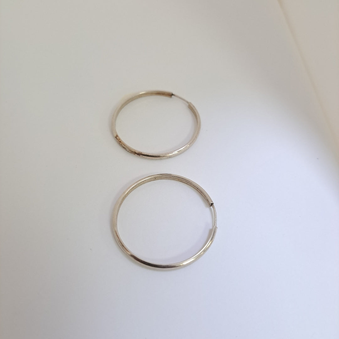 ARRACADAS PAR PLATA 3,80 GRMS (SEMINUEVO)