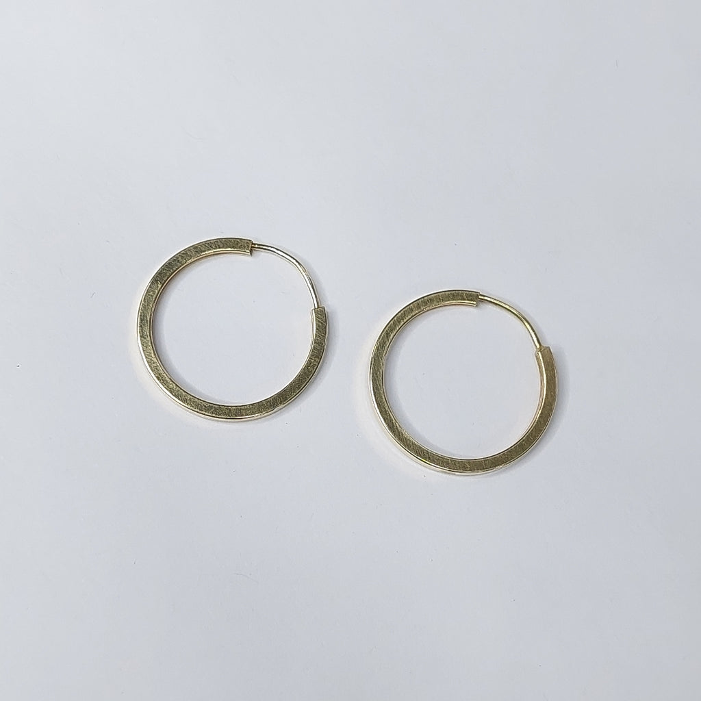 ARRACADAS PAR ORO 14 K 2 GRMS (SEMINUEVO)