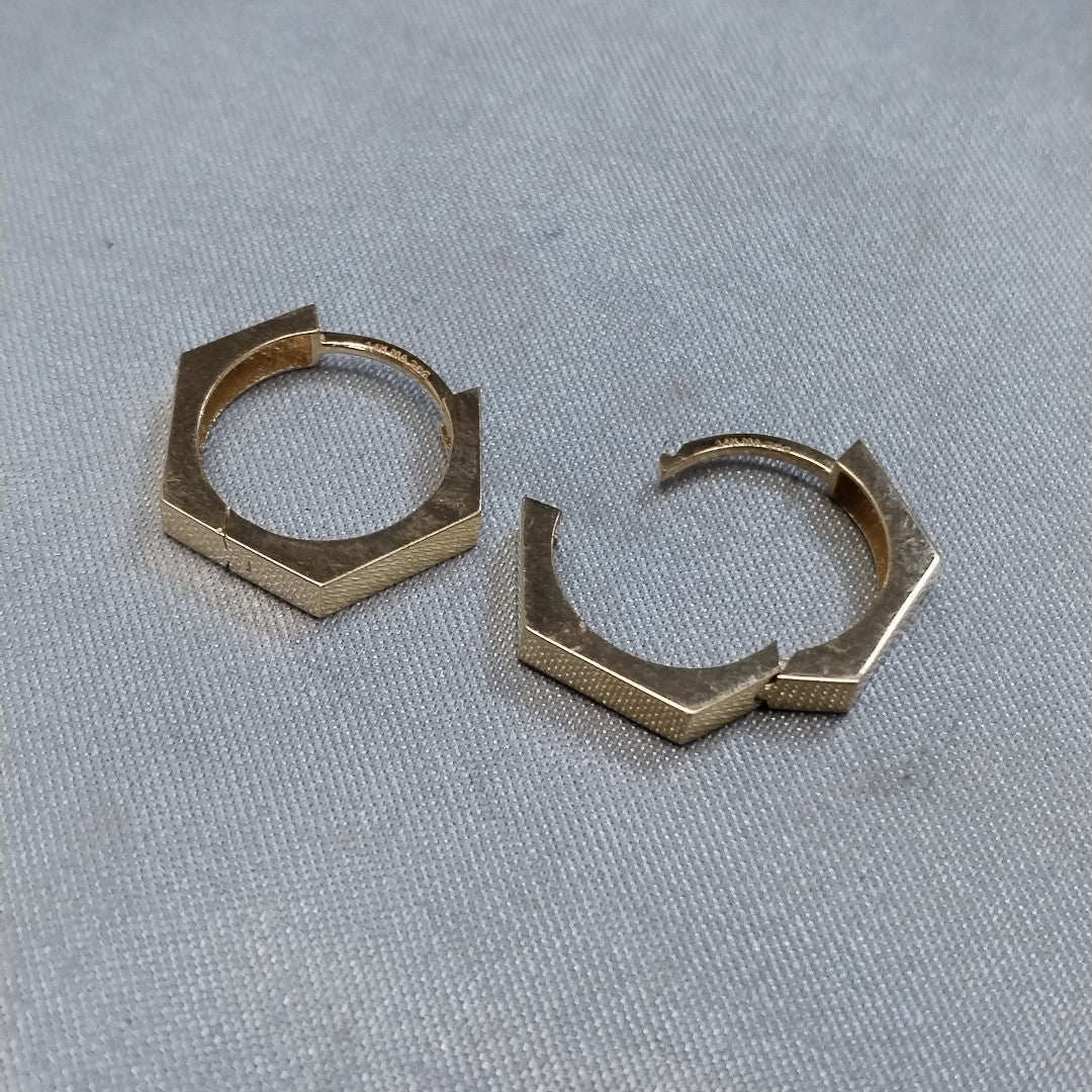 HUGGIES ORO 14K 1.9 (NUEVO)
