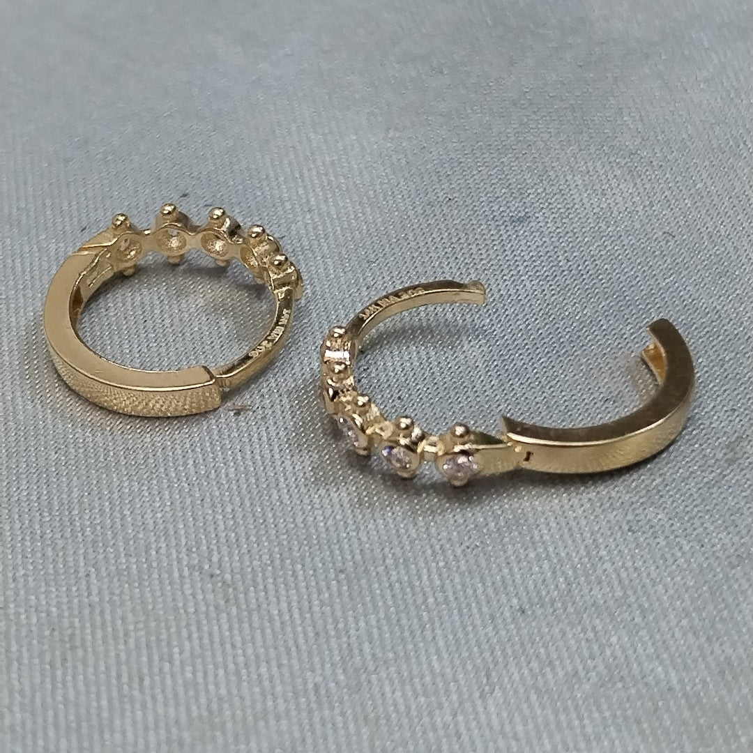 HUGGIES ORO 14K 1.4 (NUEVO)