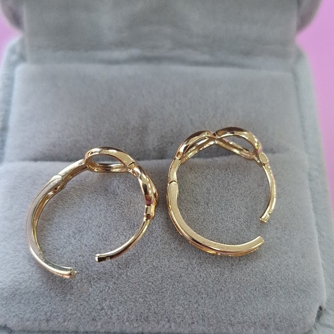 HUGGIES ORO 14K 1.7 (NUEVO)
