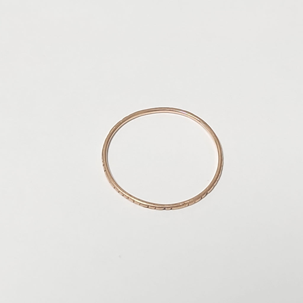 ANILLO ORO 8 K 0,50 GRMS (SEMINUEVO)