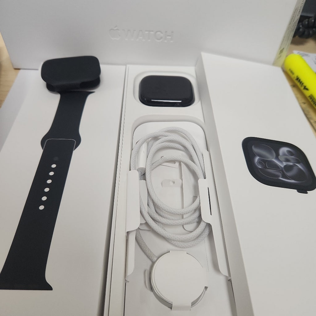 SMARTWATCH APPLE SERIES 11 ALUMINIO A3333 46 MM GPS (SEMINUEVO)