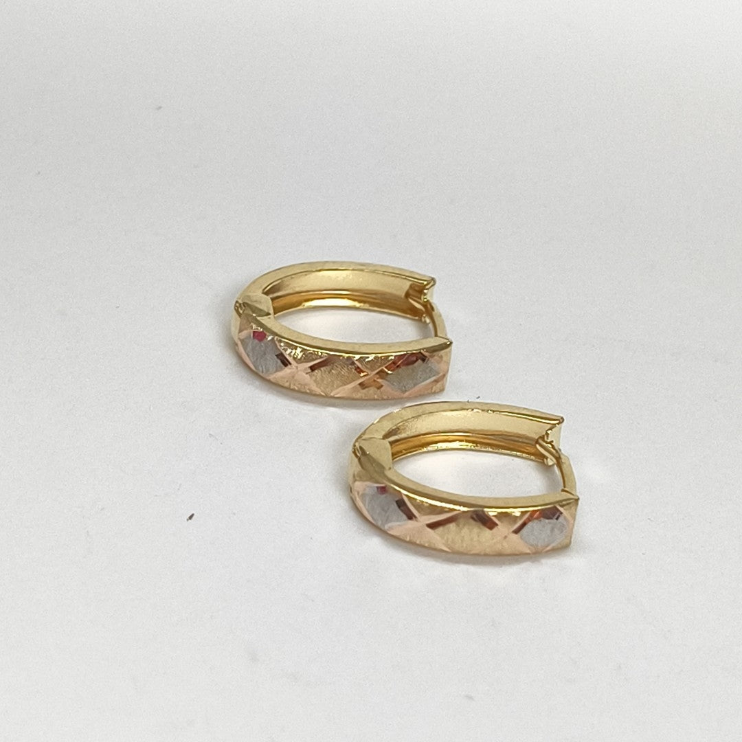HUGGIES ORO 14K 1.2 (NUEVO)