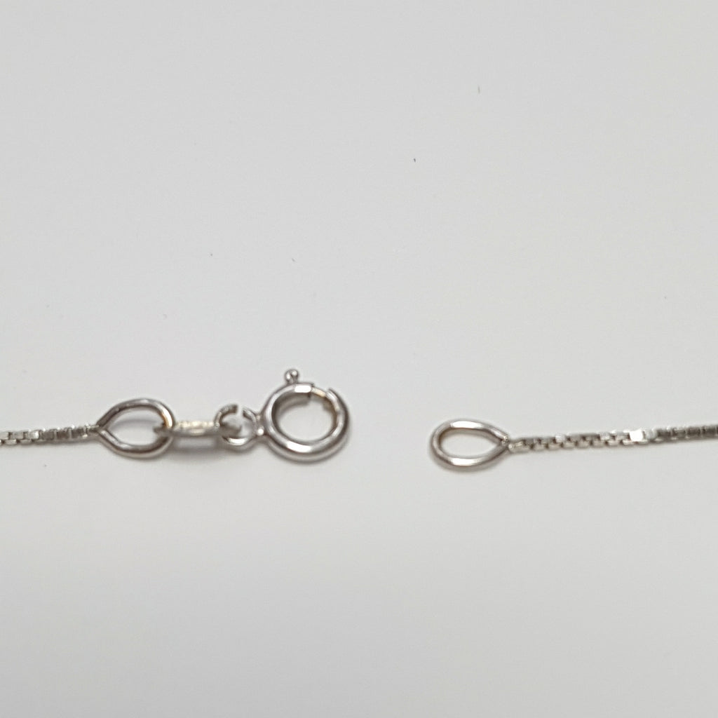 CADENA ORO BLANCO 18 K 1.3 GRMS (SEMINUEVO)