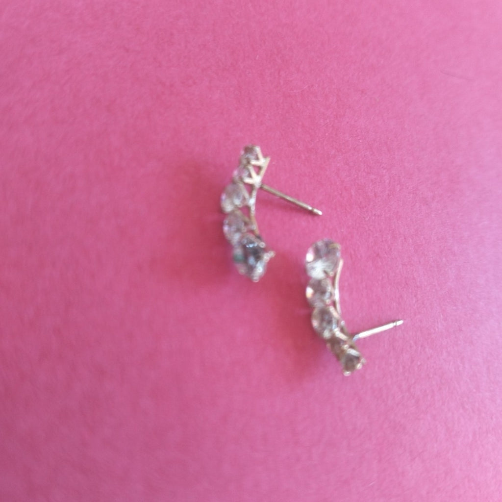 ARETES PAR ORO 8 K 0.5 GRMS (SEMINUEVO)