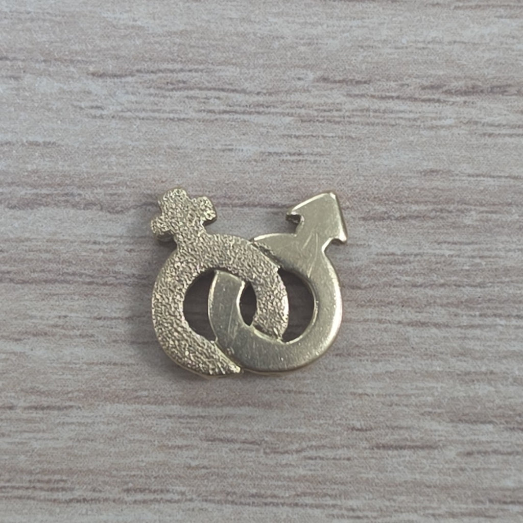 DIJE ORO 18 K 1.5 GRMS (SEMINUEVO)