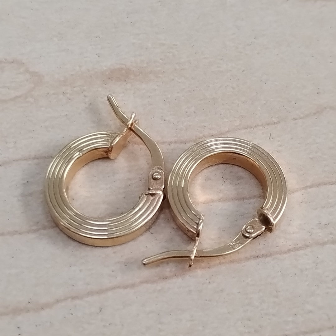 ARRACADAS PAR ORO 14 K 1.1 GRMS (SEMINUEVO)