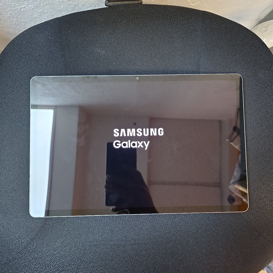 TABLETA SAMSUNG GALAXY TAB S9 FE+ SM-X610 (2023) 256 GB 12 GB RAM (SEMINUEVO)