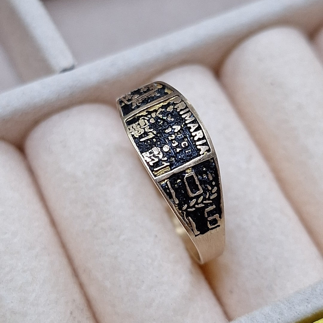 ANILLO DE GRADUACIÓN ORO 8 K 1.2 GRMS (SEMINUEVO)