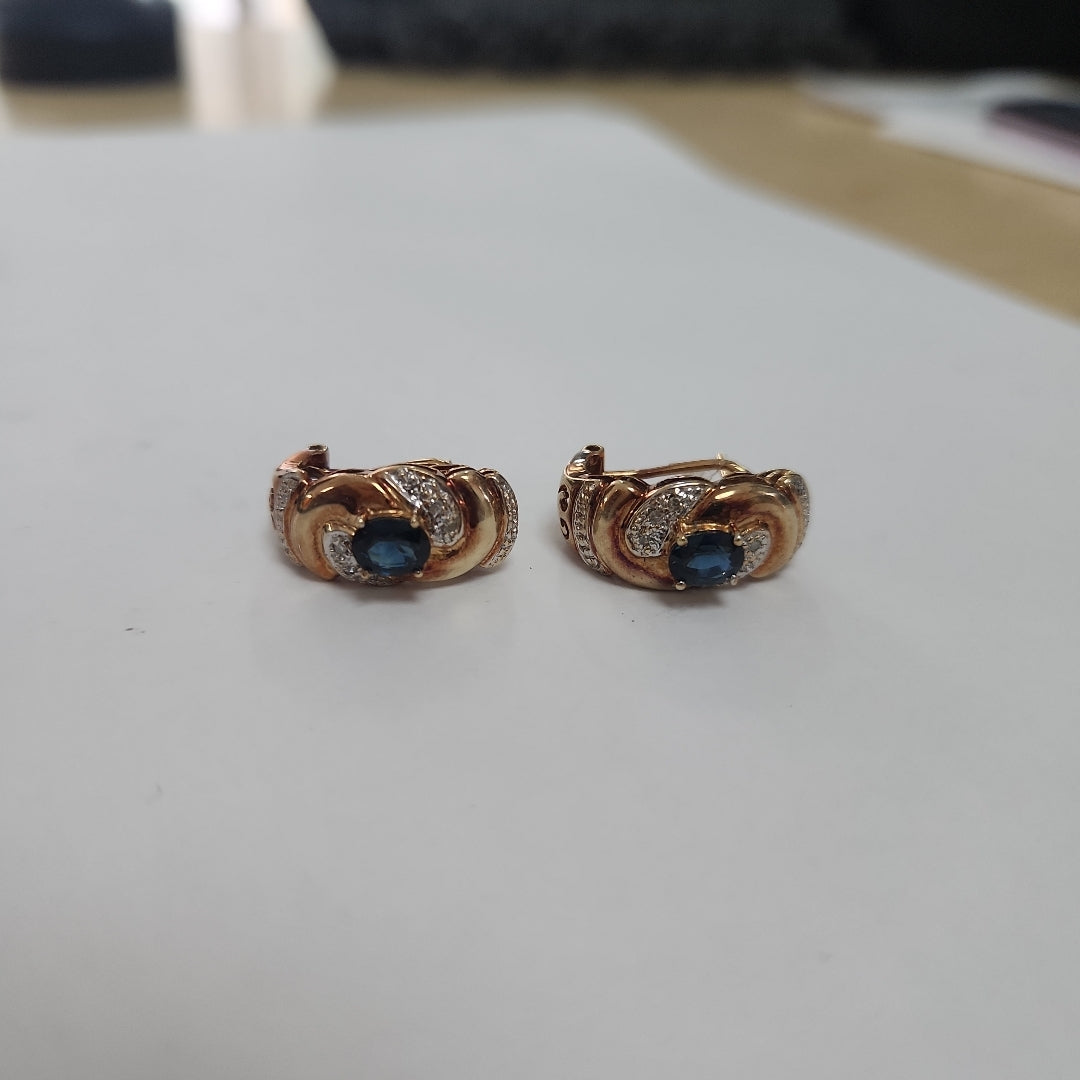 ARETES PAR ORO 14 K 7.8 GRMS (SEMINUEVO)