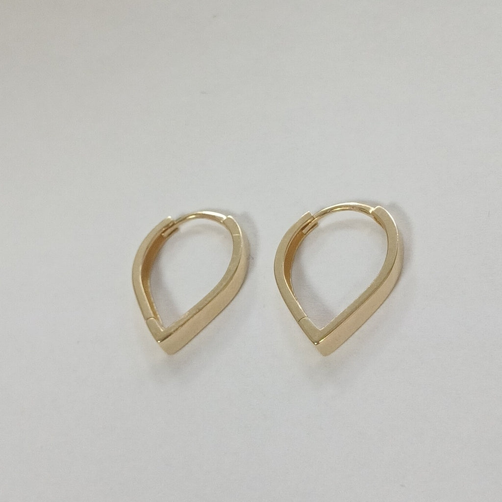 HUGGIES ORO 14K 1.5 (NUEVO)