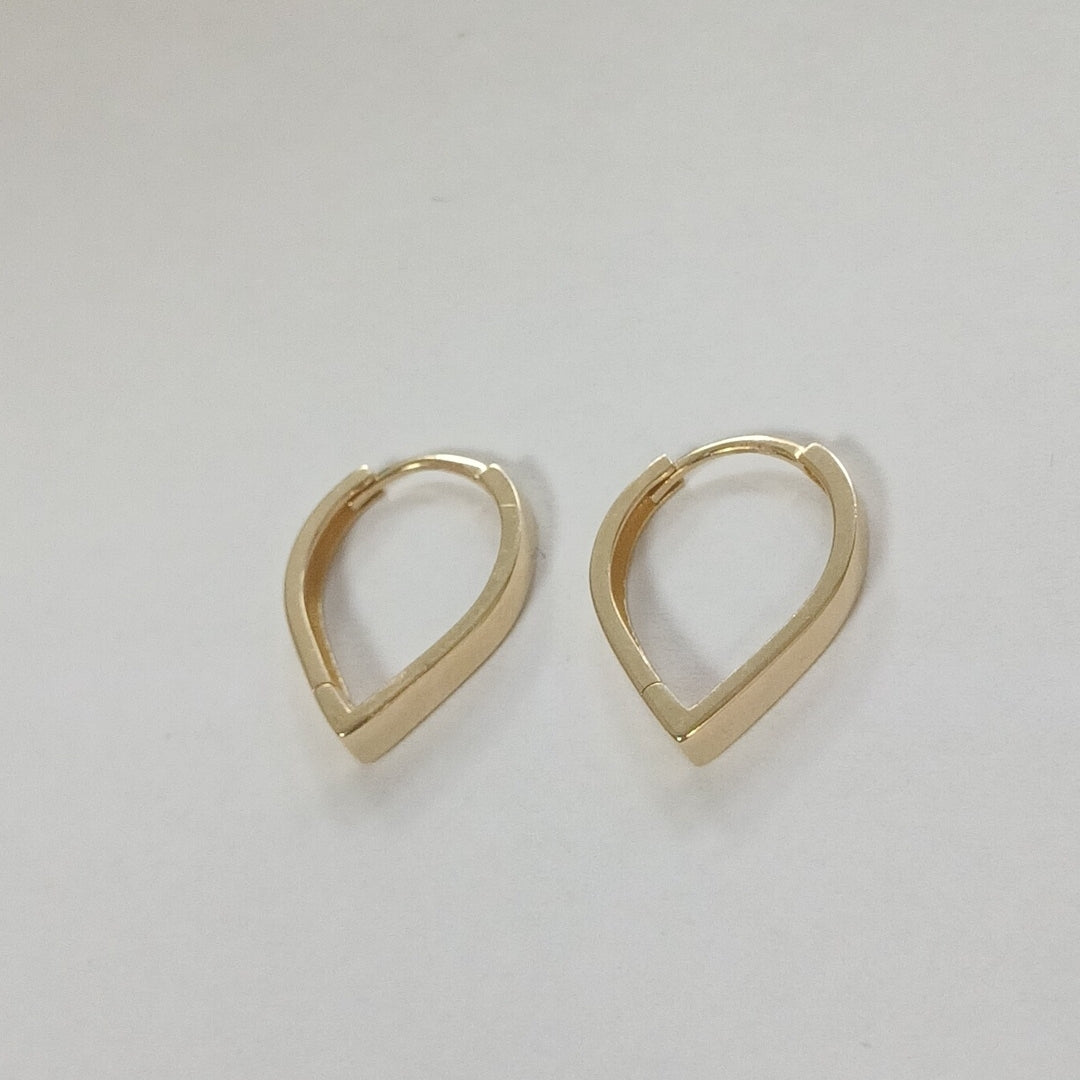 HUGGIES ORO 14K 1.5 (NUEVO)