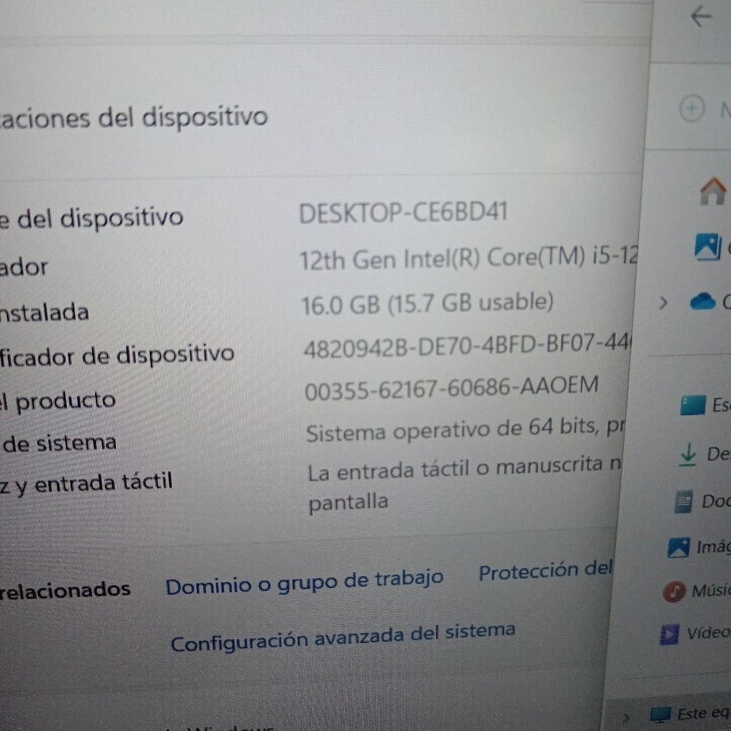 LAPTOP DELL INSPIRON 15 3520 (2024) 512 GB SSD 16 GB RAM (SEMINUEVO)