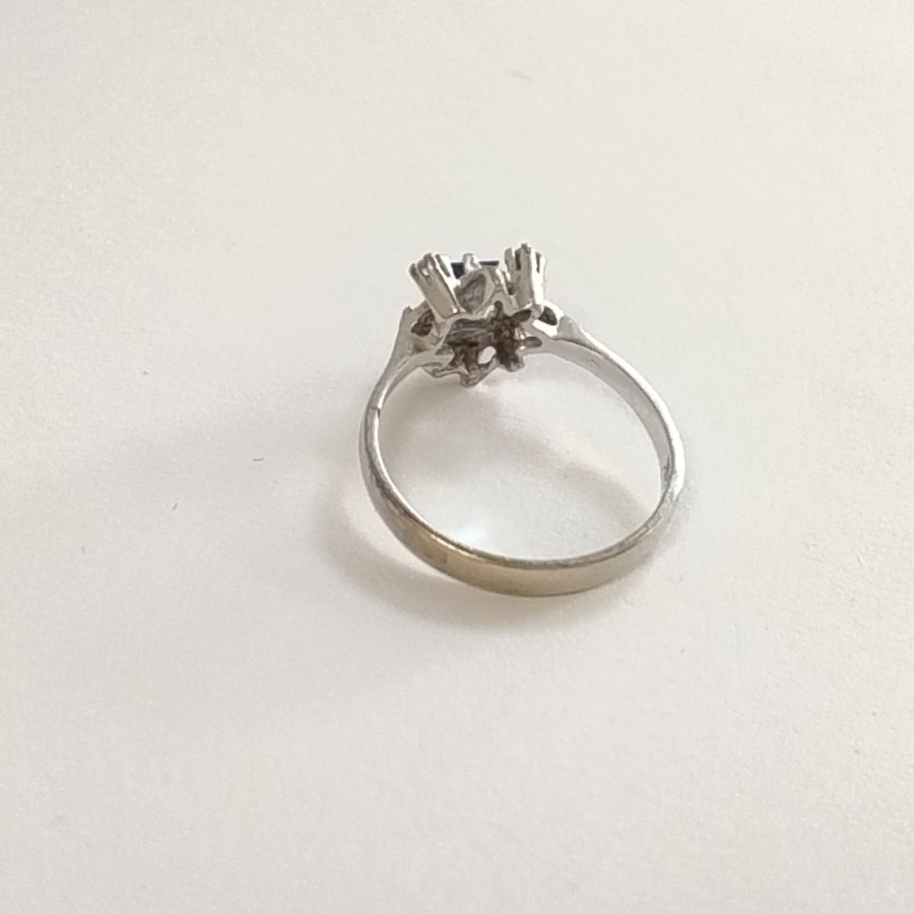 ANILLITO ORO BLANCO 10 K 2,30 GRMS (SEMINUEVO)