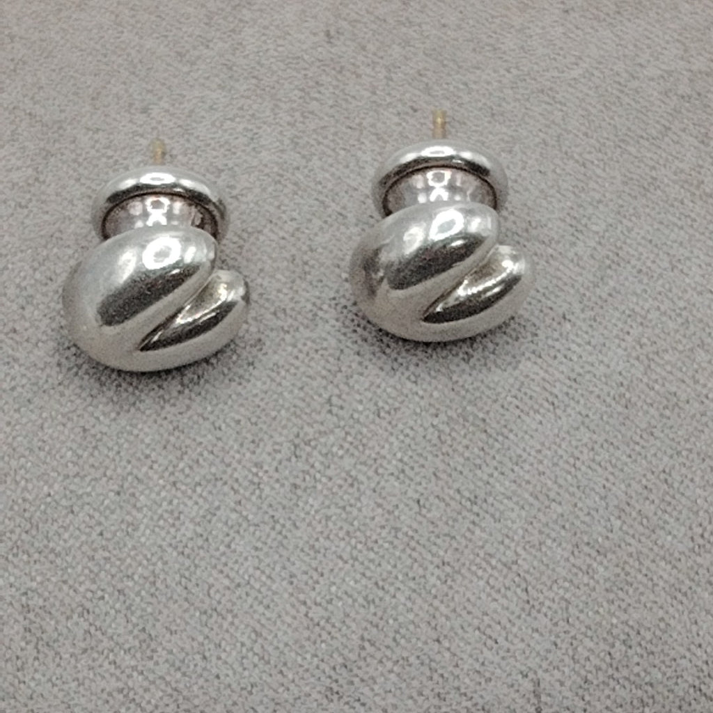 ARETES PAR PLATA 7.7 GRMS (SEMINUEVO)