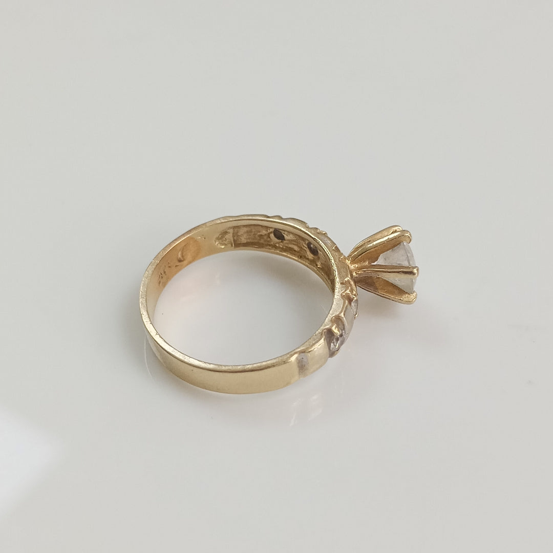 SOLITARIO ORO 14 K 3,30 GRMS (SEMINUEVO)
