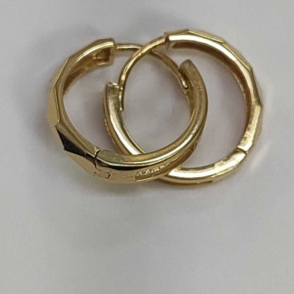 HUGGIES ORO 14K 1.8 (NUEVO)