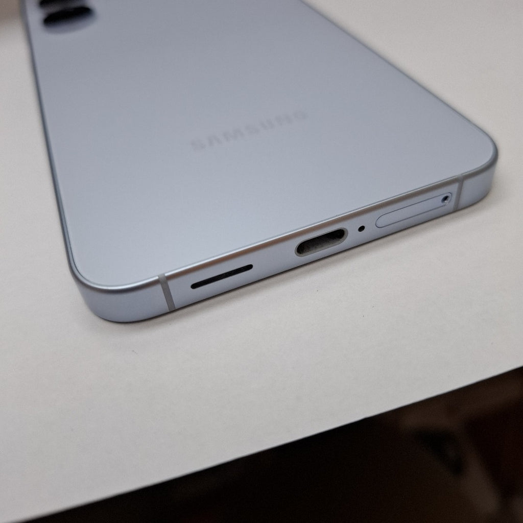 CELULAR SAMSUNG GALAXY S25+ SM-S936B (2025) 256 GB 12 GB RAM (SEMINUEVO)