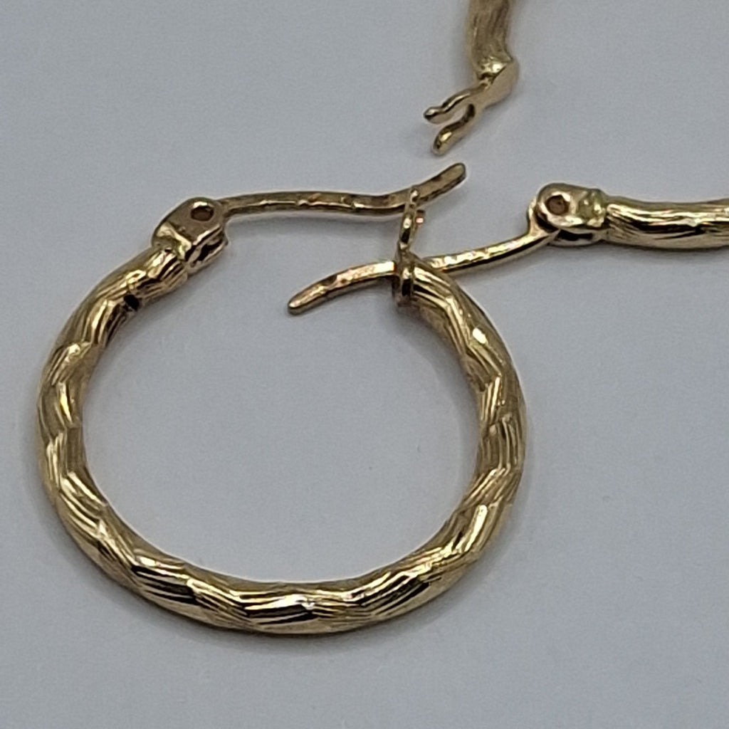 ARETES PAR ORO 14 K 1.7 GRMS (SEMINUEVO)